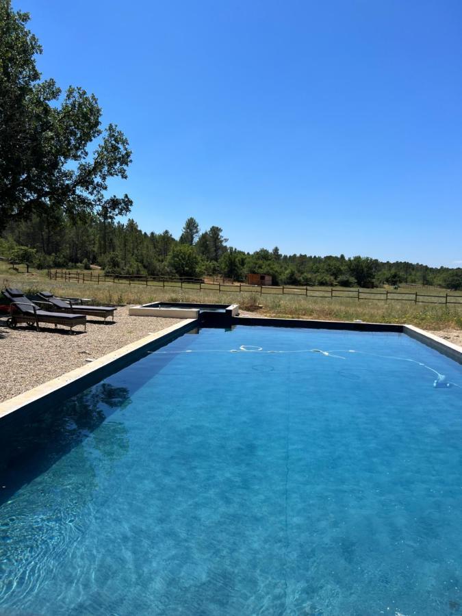 Charmant Appartement Independant Au Sein D'Un Mas Provencal Aups Extérieur photo